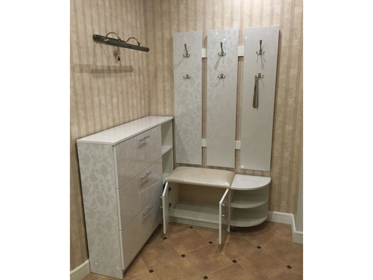 Прихожие Инту на заказ в Крыму Прихожие Инту на заказ в Крыму фотография